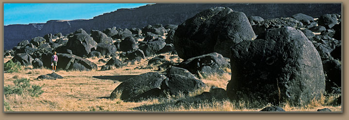 Rounded boulders deposited by the Bonneville flood - Snake River, Id. Jim O'Connor photo.