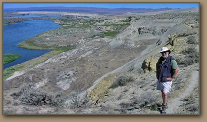 Geologist Vic Baker on the trail to the White Bluffs rhythmites - Bjornstad photo.