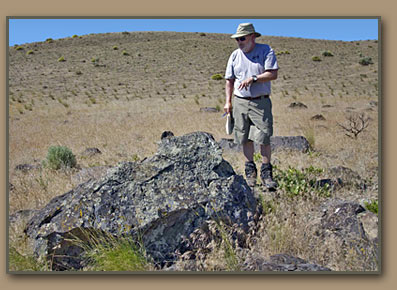 Geologist Vic Baker explores Ice Age Floods features on West Bar.